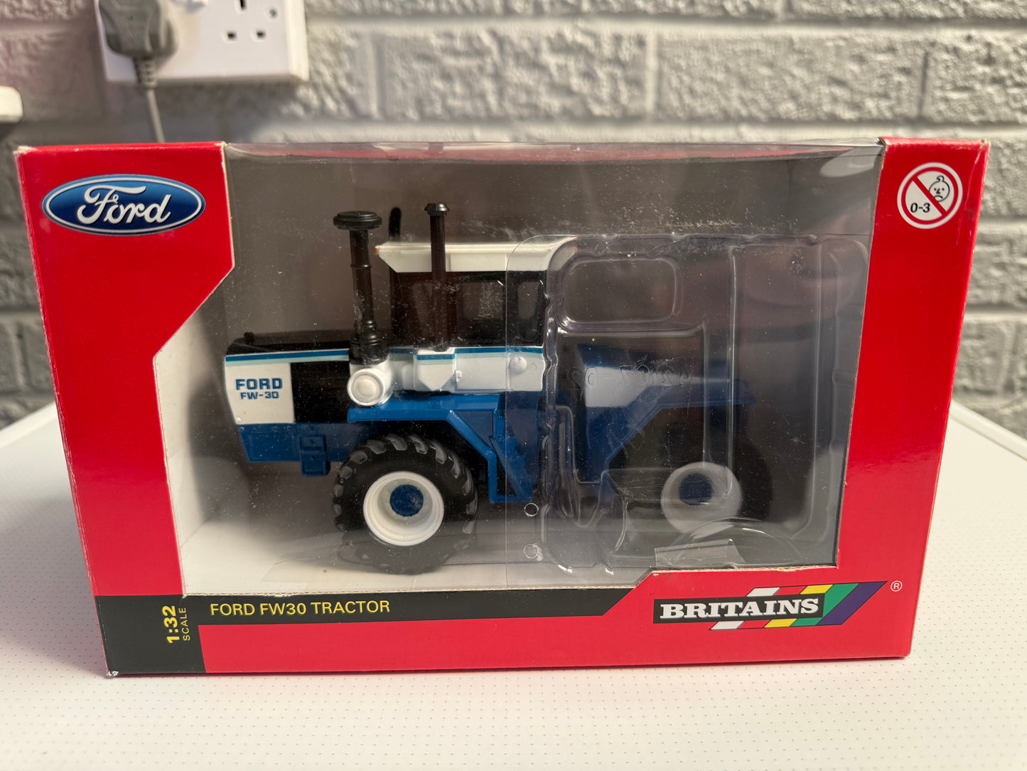 Ford FW30 Tractor - Product Number: 42274
