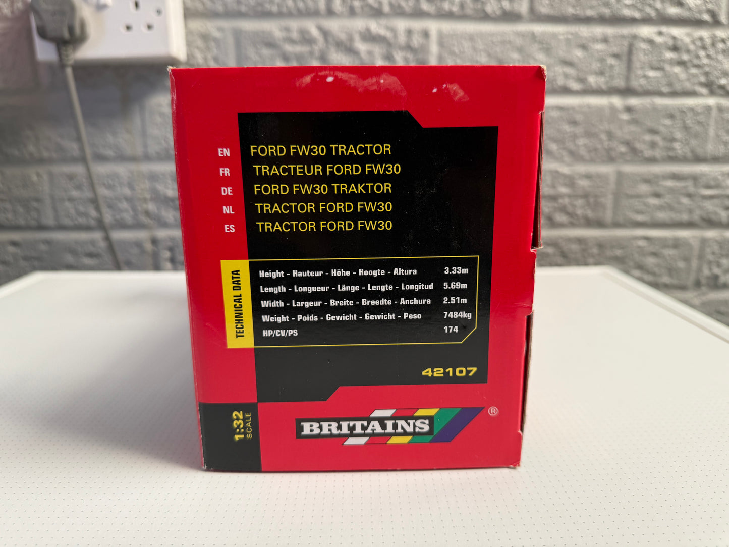 Ford FW30 Tractor - Product Number: 42274