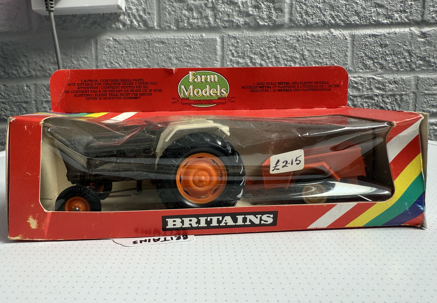 Farm Tractor and Mini Trailer - Product Number: 9431