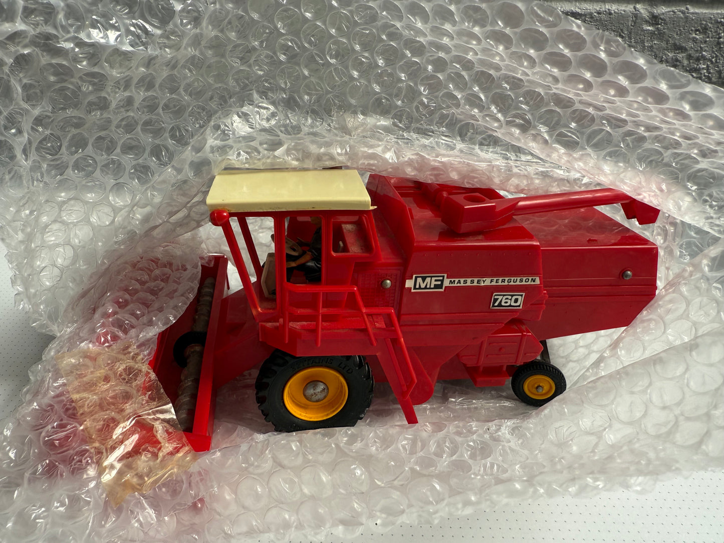Massey Ferguson 760 Tractor - Product Number: 42633 (No Box)