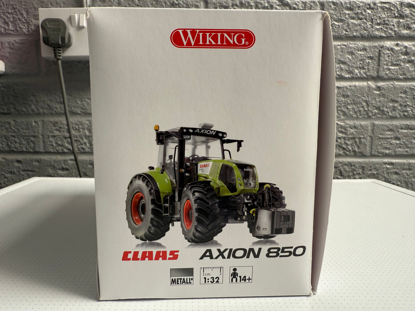 Wiking Class Axion 850 Tractor - Product Number: 0704