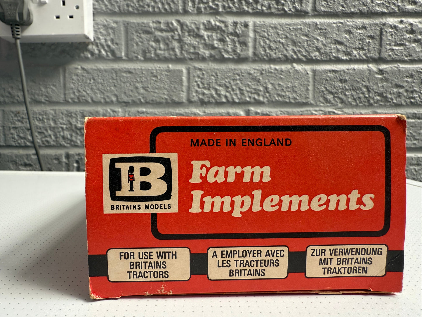 Ploughs for Massey Ferguson 9529 and Ford 5000 Tractors - Product Number: 9546