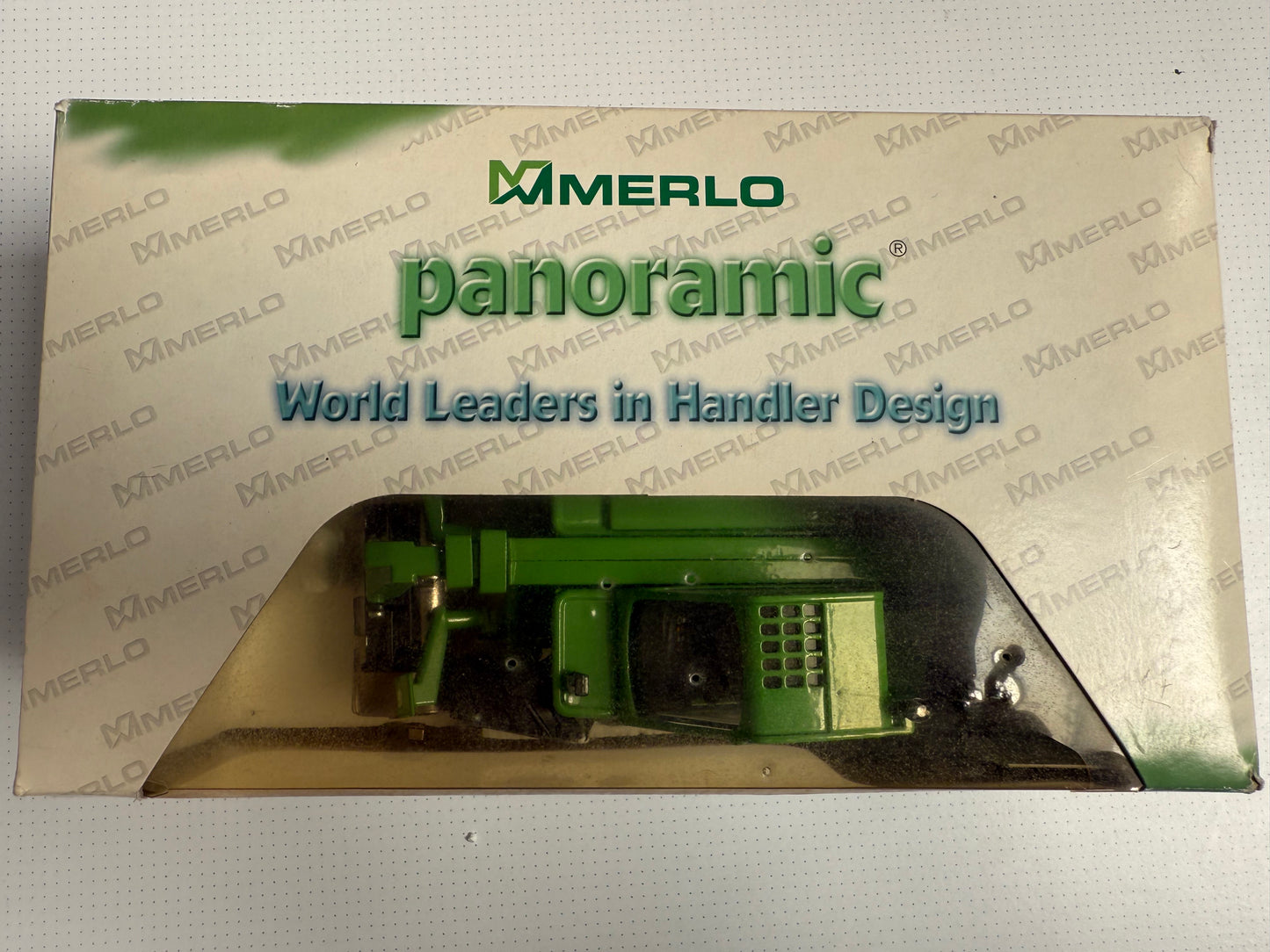 Merlo MF 40.9 CS Multifarm Telehandler - 1:32 Scale Model (Panoramic 00104)