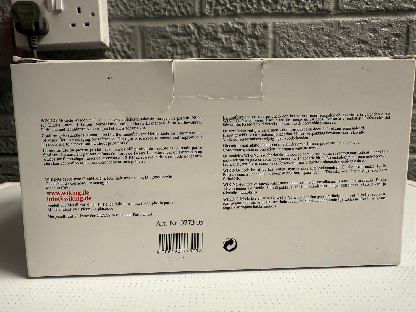 Wiking Class Axion 850 Tractor - Product Number: 0704